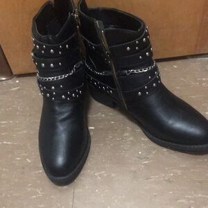 NWOB Moto Riveted Ankle Boots
